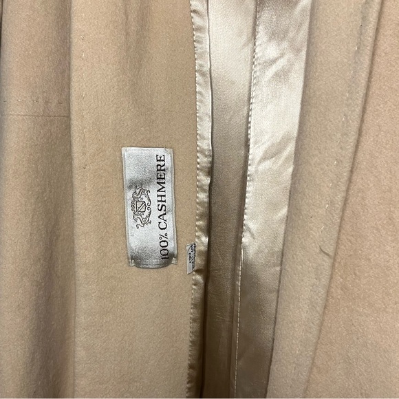 Cashmere Cream Wrap Coat Super Soft - Picture 2 of 6